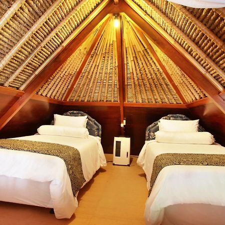 Villa Bukit Nusa Lembongan Szoba fotó
